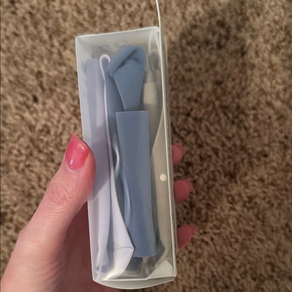 lululemon athletica InvisiWear Mid-Rise Thong - Light Purple - Picture 2 of 3